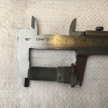Болт колеса УАЗ М14х1.5х42